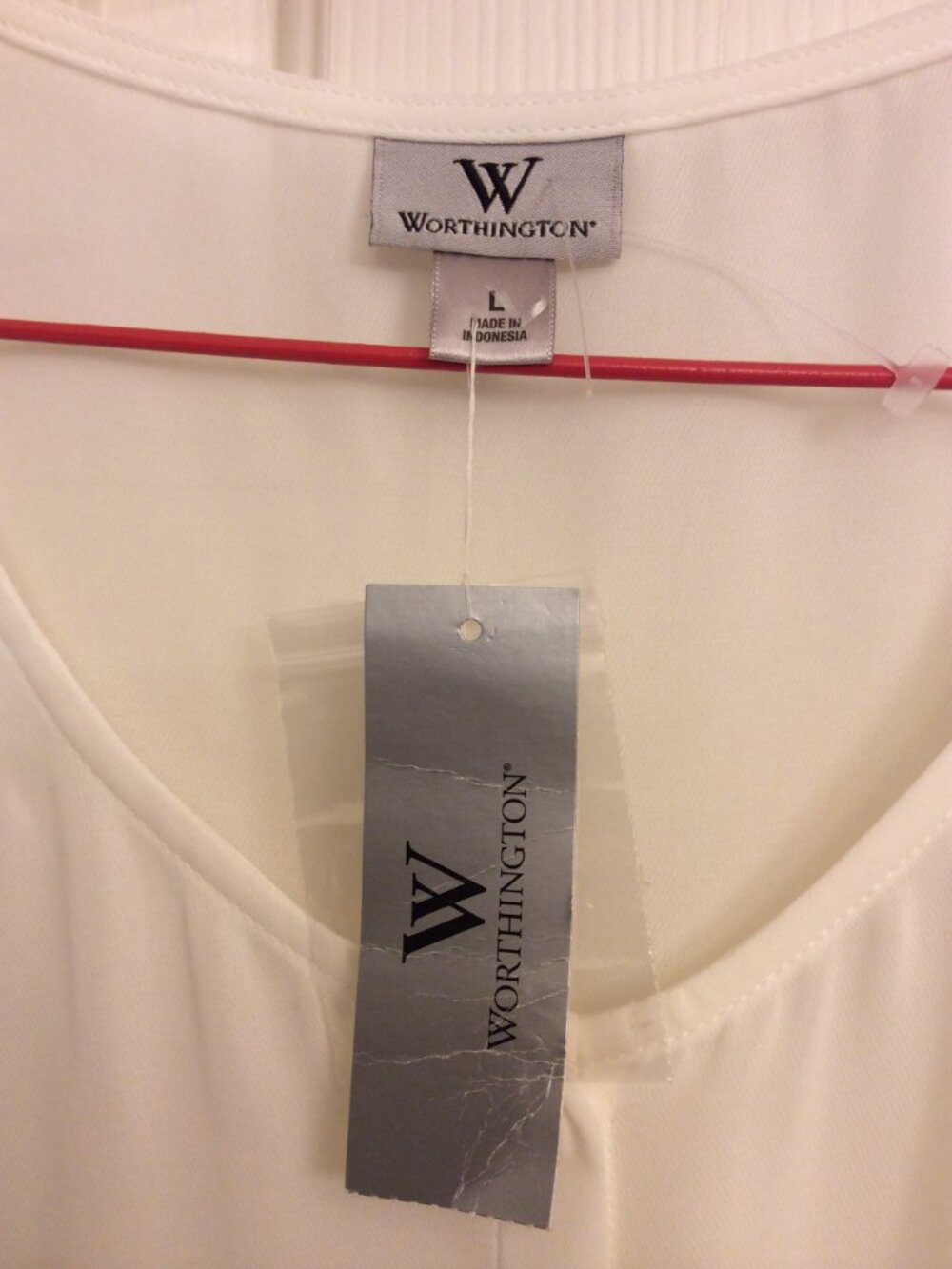 Worthington Women’s Sheer Blouse Size L Cream Short Sleeve 100% Polyester - NWT - Picture 2 of 5